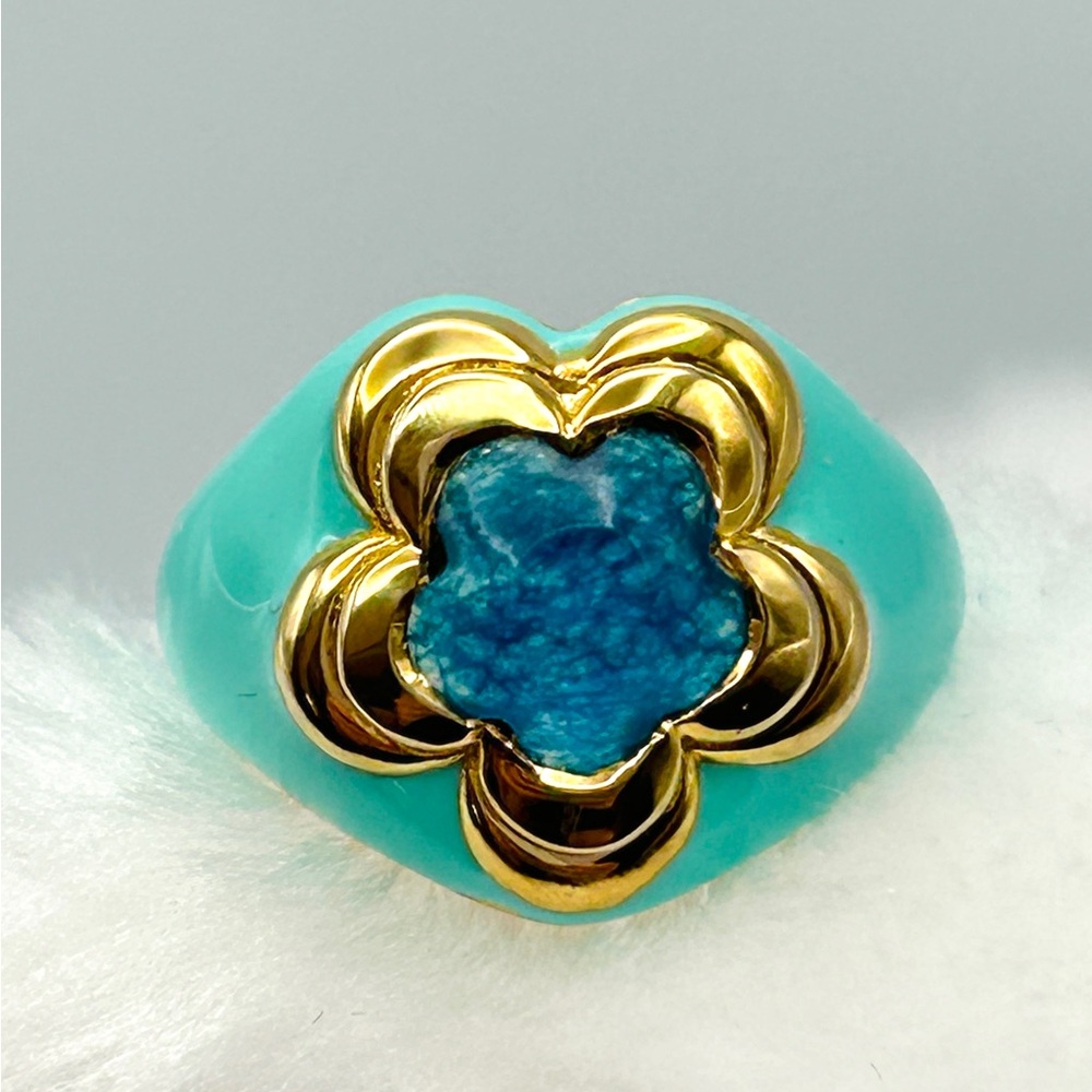 Missoma Good Vibes Large Enamel Flower Gemstone Ring Size 7.5 - Picture 3 of 15